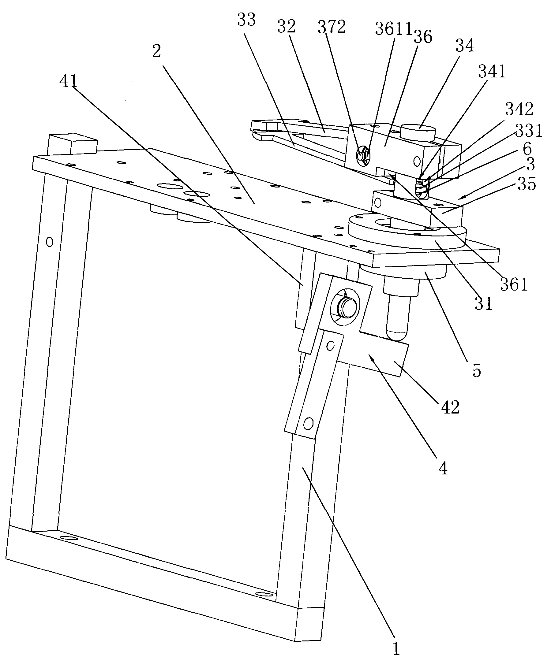 Clamping device of paper folding device of packing machine