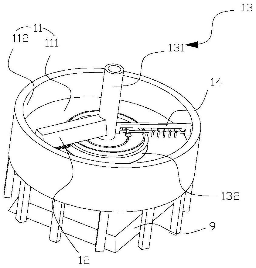 Fiber opening and feeding device and cotton opening, dispersing and mixing mechanism for spinning
