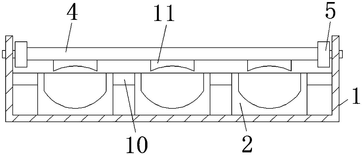 Limiting structure of insulated bus bridge