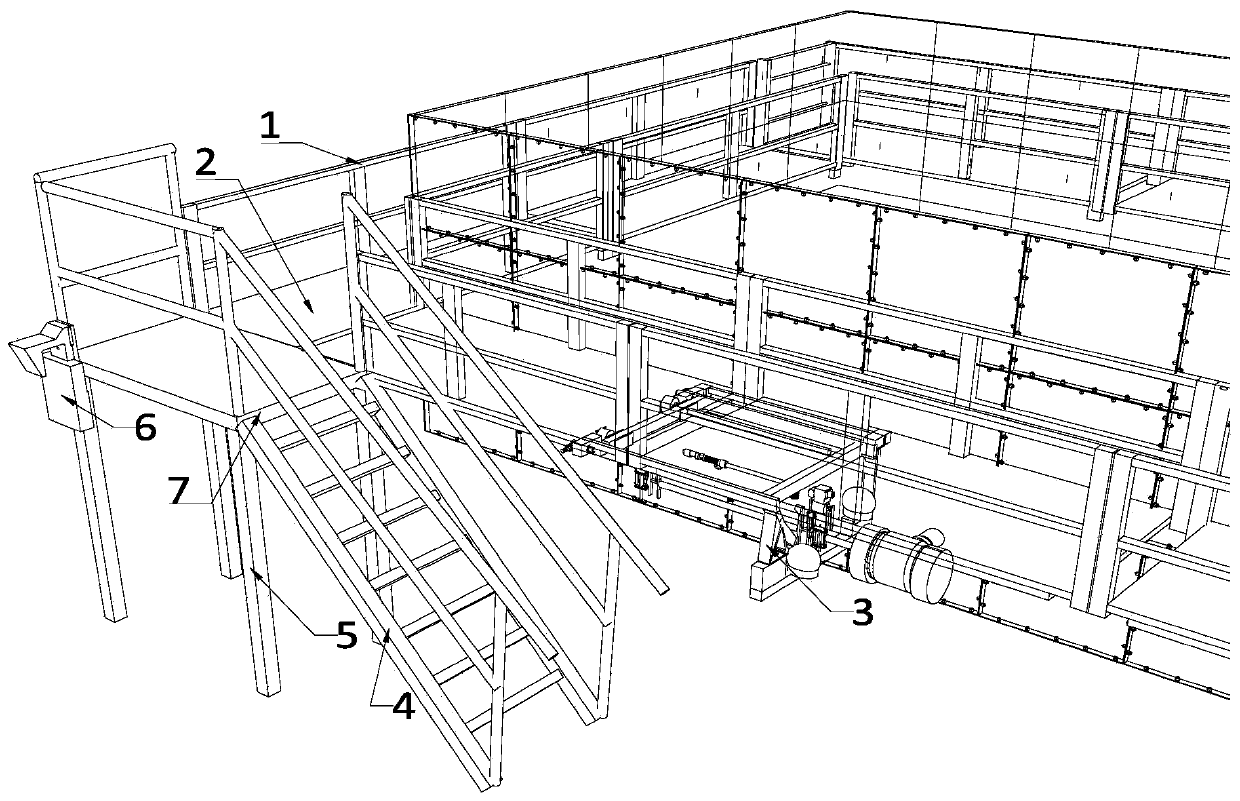 Crawling ladder in tetrachloromethane-containing mine water treatment device and method