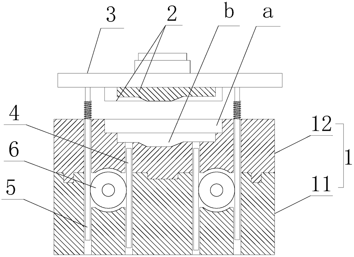 Low-energy dissipation automatic demolding stamping mold