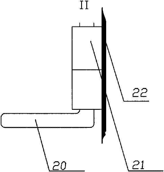 Device and method for heating rock specimen under triaxial pressure