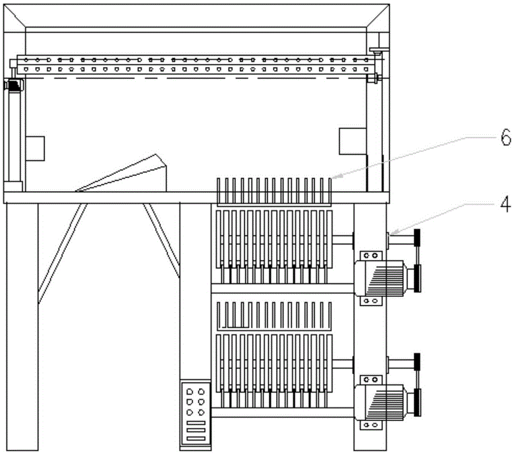 A fully automatic straw pulverizer