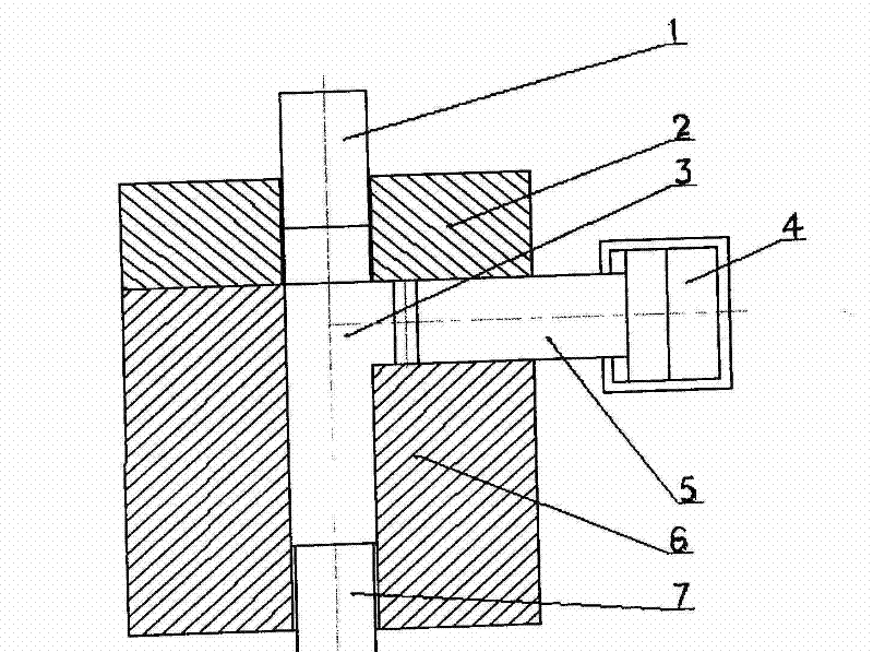 Thermal precise forming method and device for toothed steering rocker arm shaft