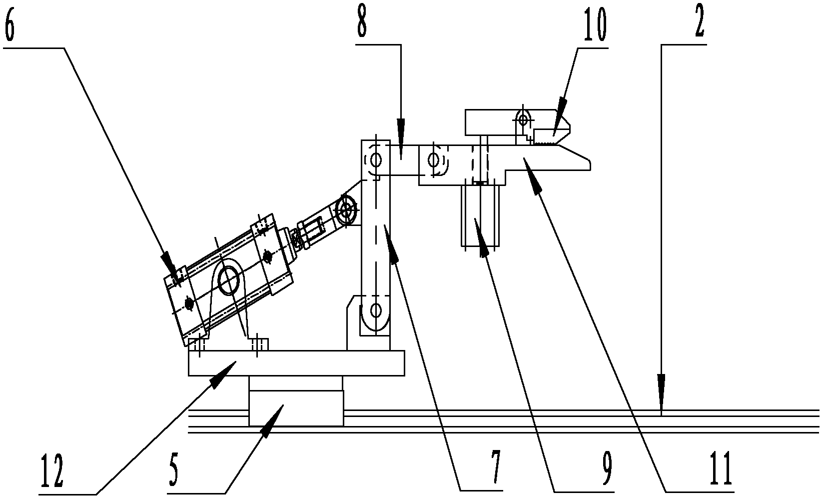 Marching type automatic gripping feeding device