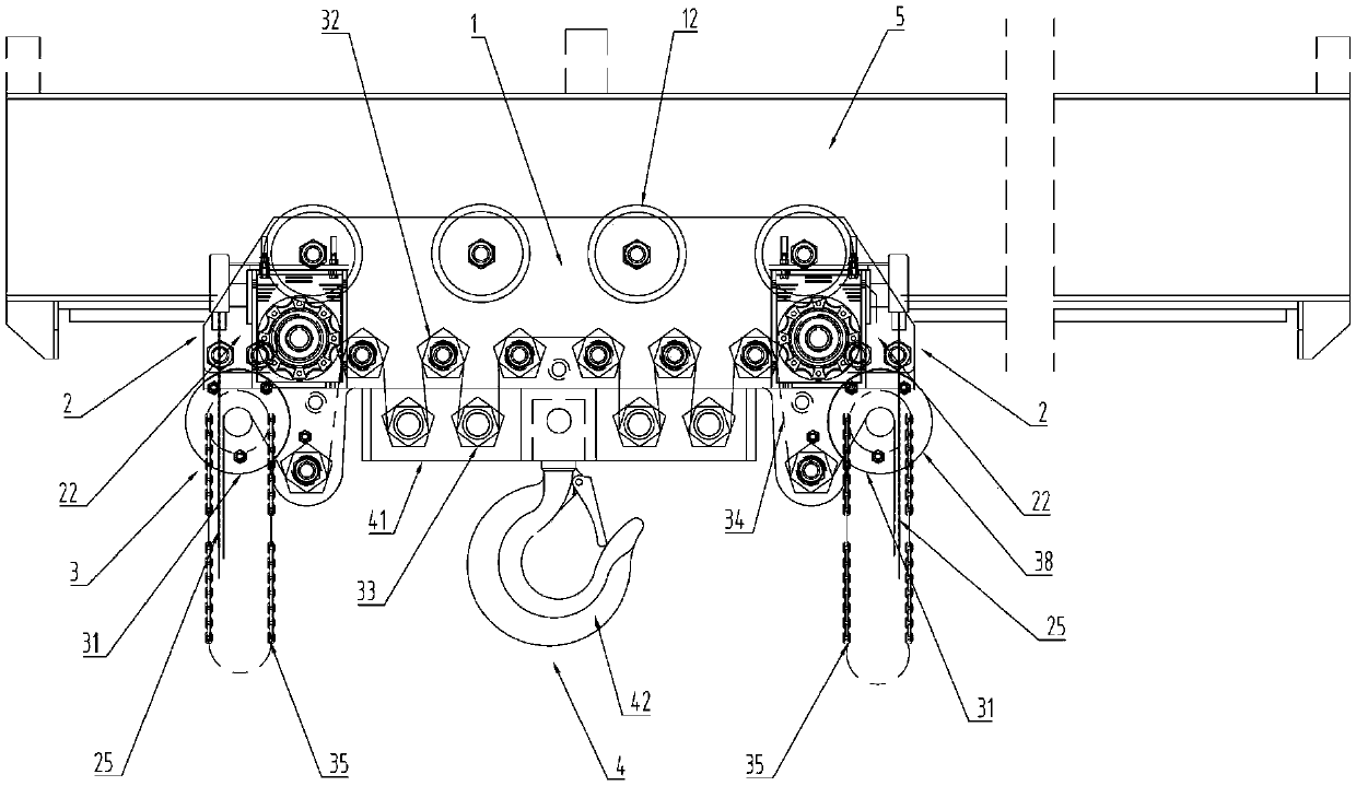 Low-clearance hand power truck crane