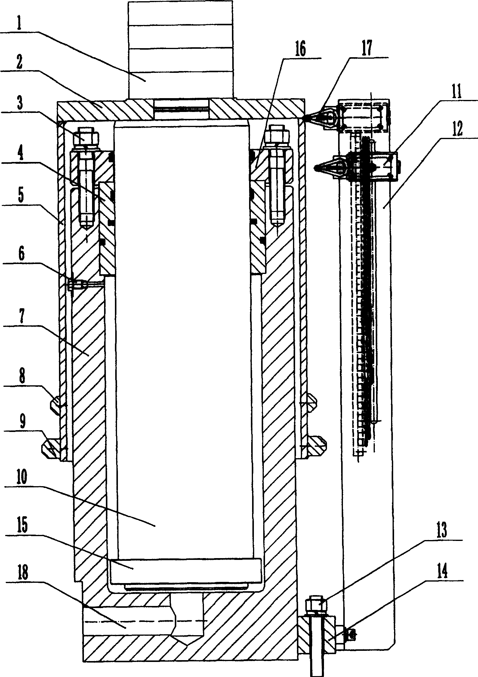 Stripper in use for large sized hydraulic machine