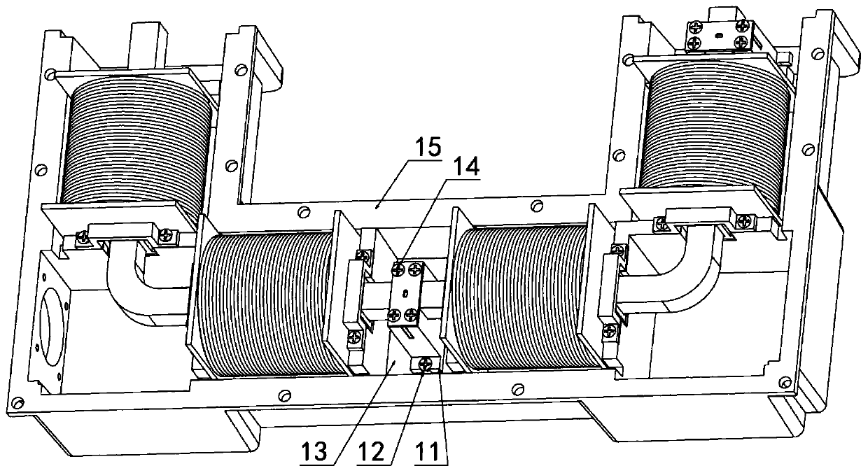 A Hall plate installation structure based on zero-flux Hall high-current sensor