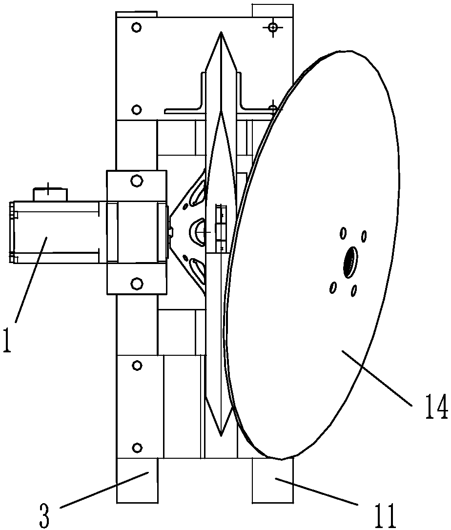 Double-motor real-time replanting adjustment seeding device and method