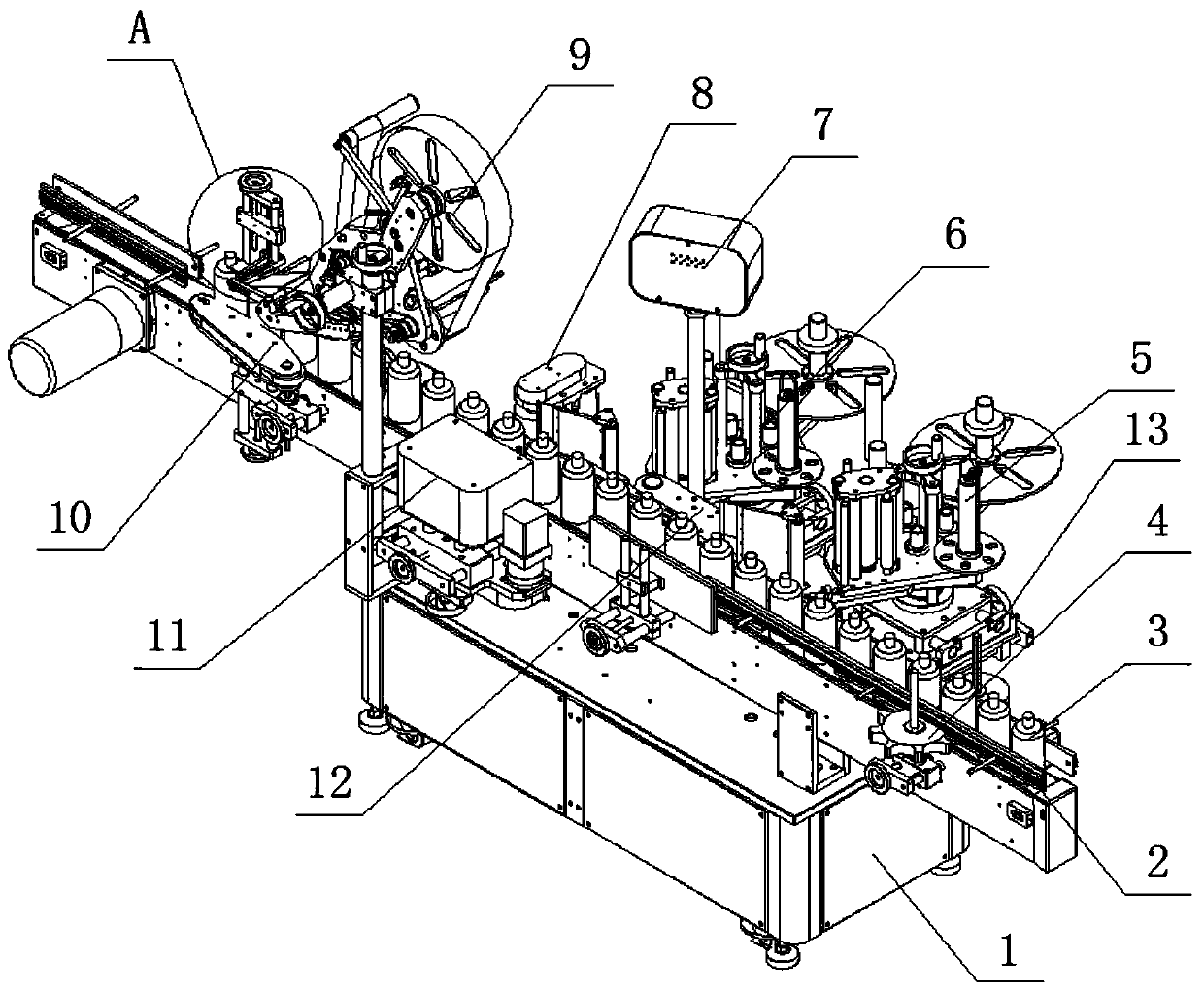 Multifunctional labeling machine capable of pasting three labels