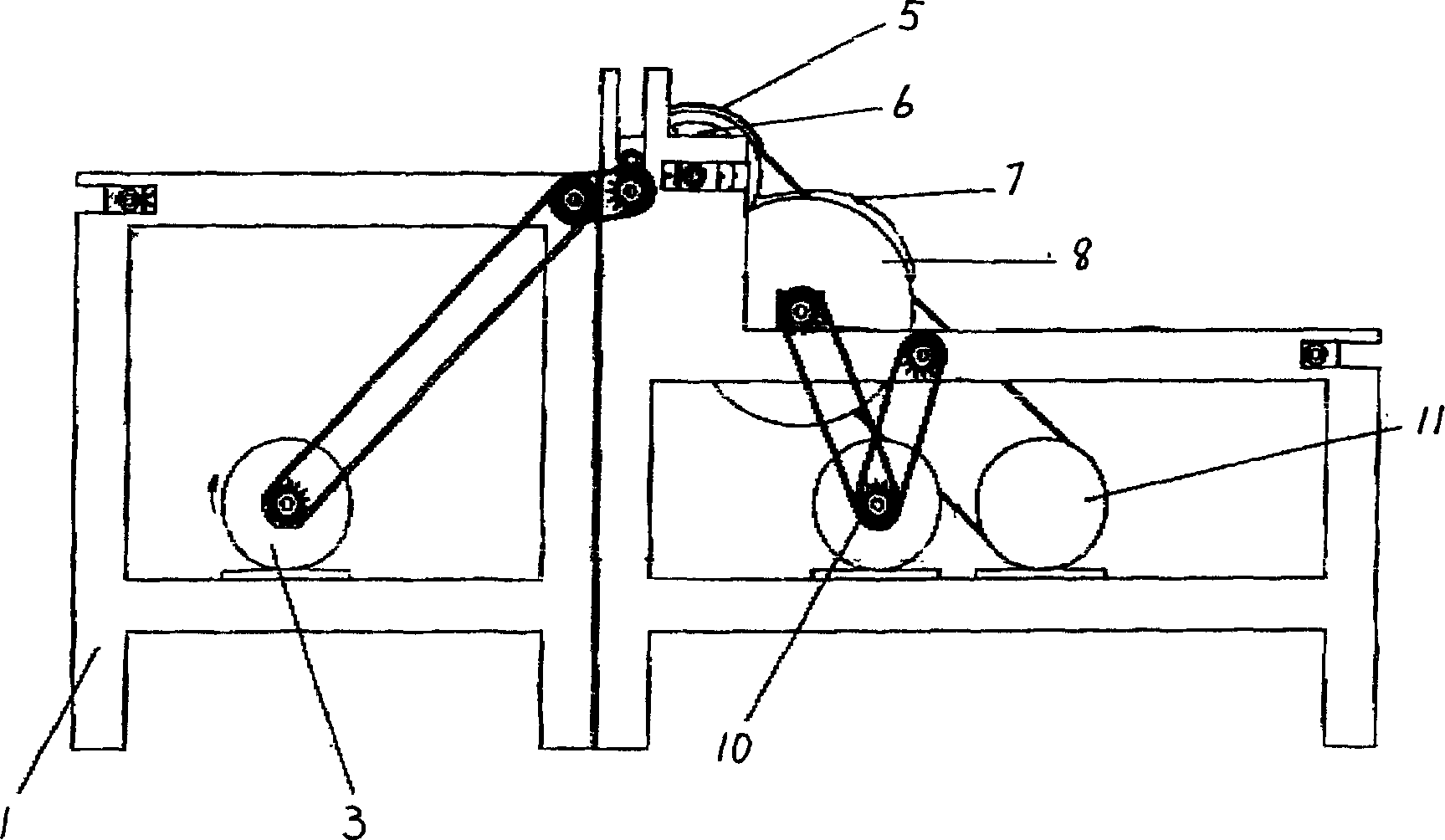Method and equipment for extracting fiber from stalks
