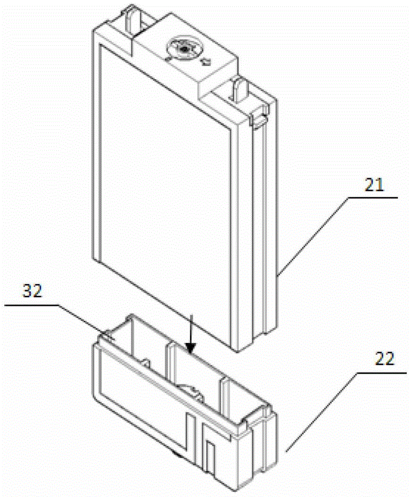 Fuel tank for direct liquid fuel battery system with self-closing interface