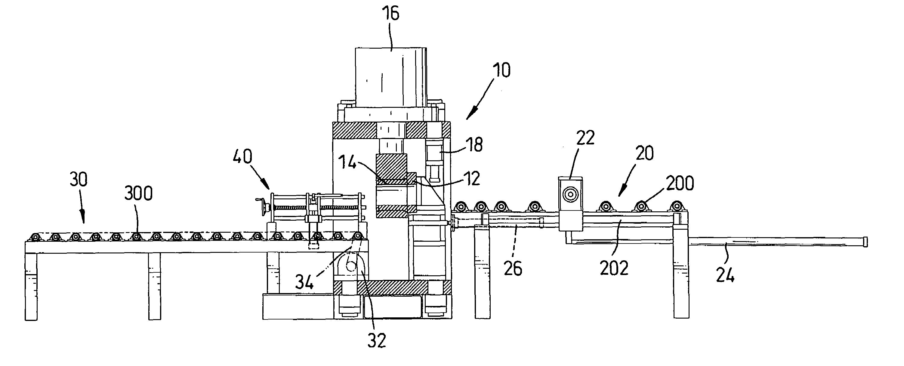 Hydraulic cutting device for cutting a raw aluminum material