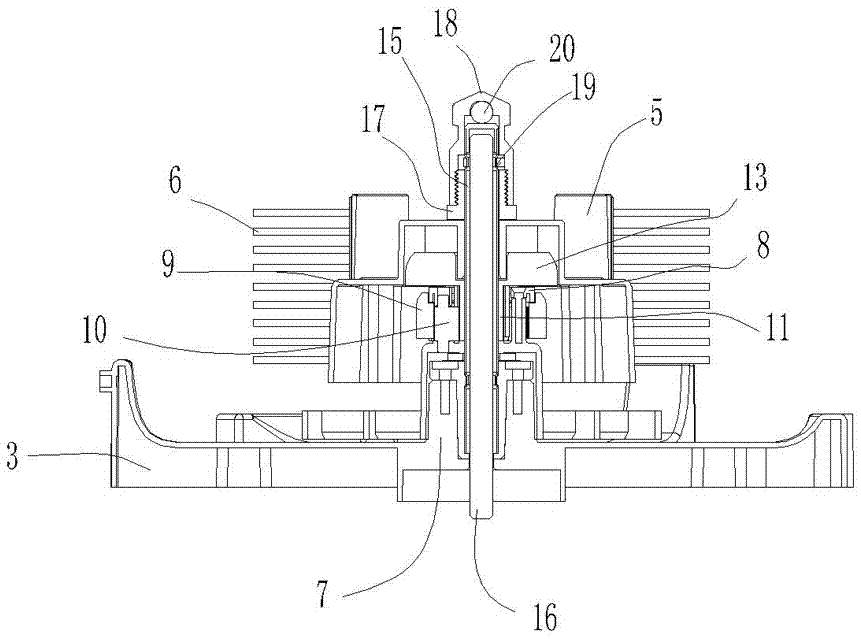 Cleaning and dewatering mechanism oflifting type flat mop cleaning tool provided with bucket