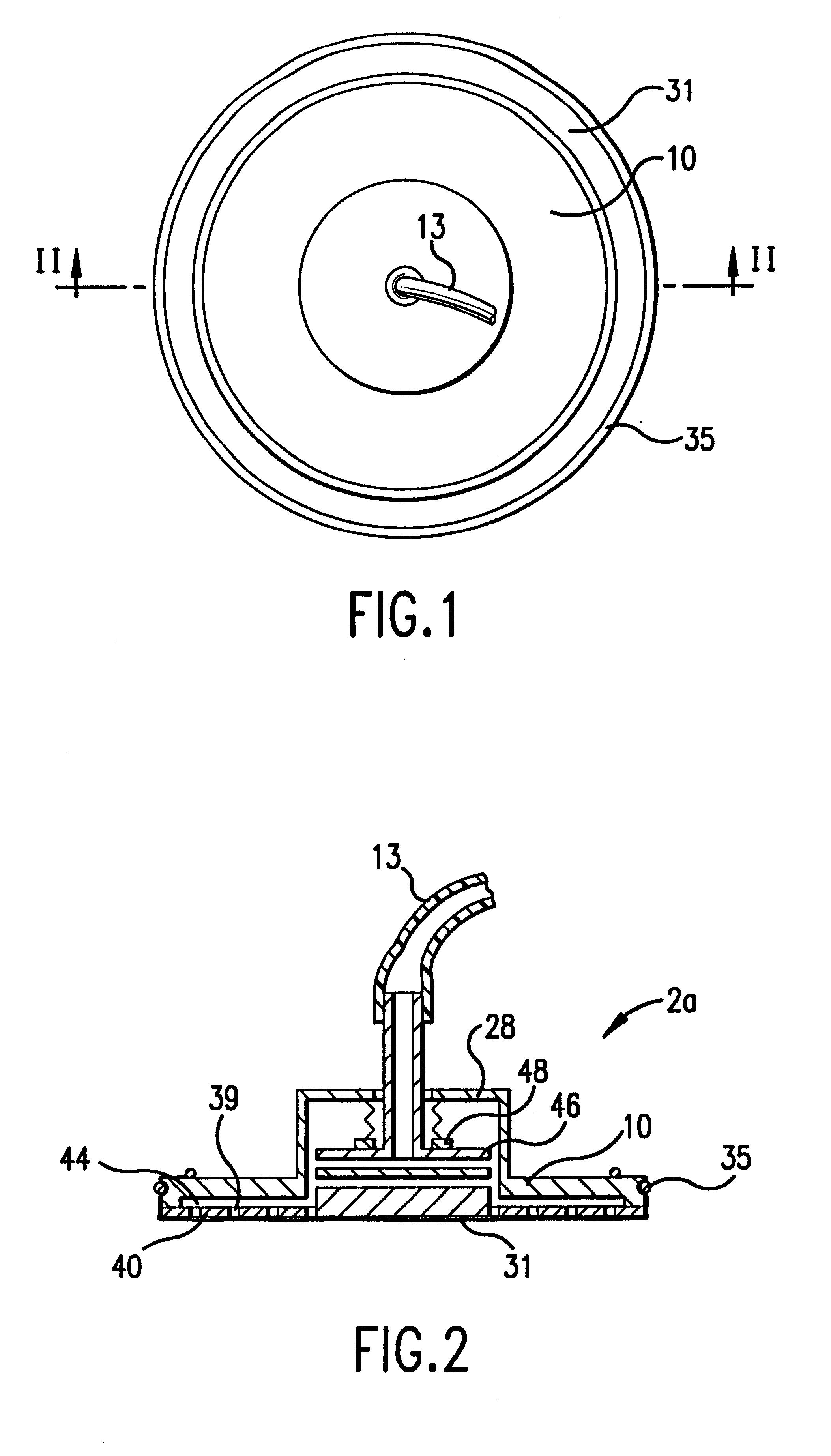 Rotor with elastic diaphragm defining a liquid separating chamber of varying volume
