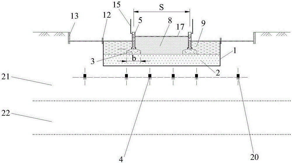 Soaking load test method of strip-shaped foundation model