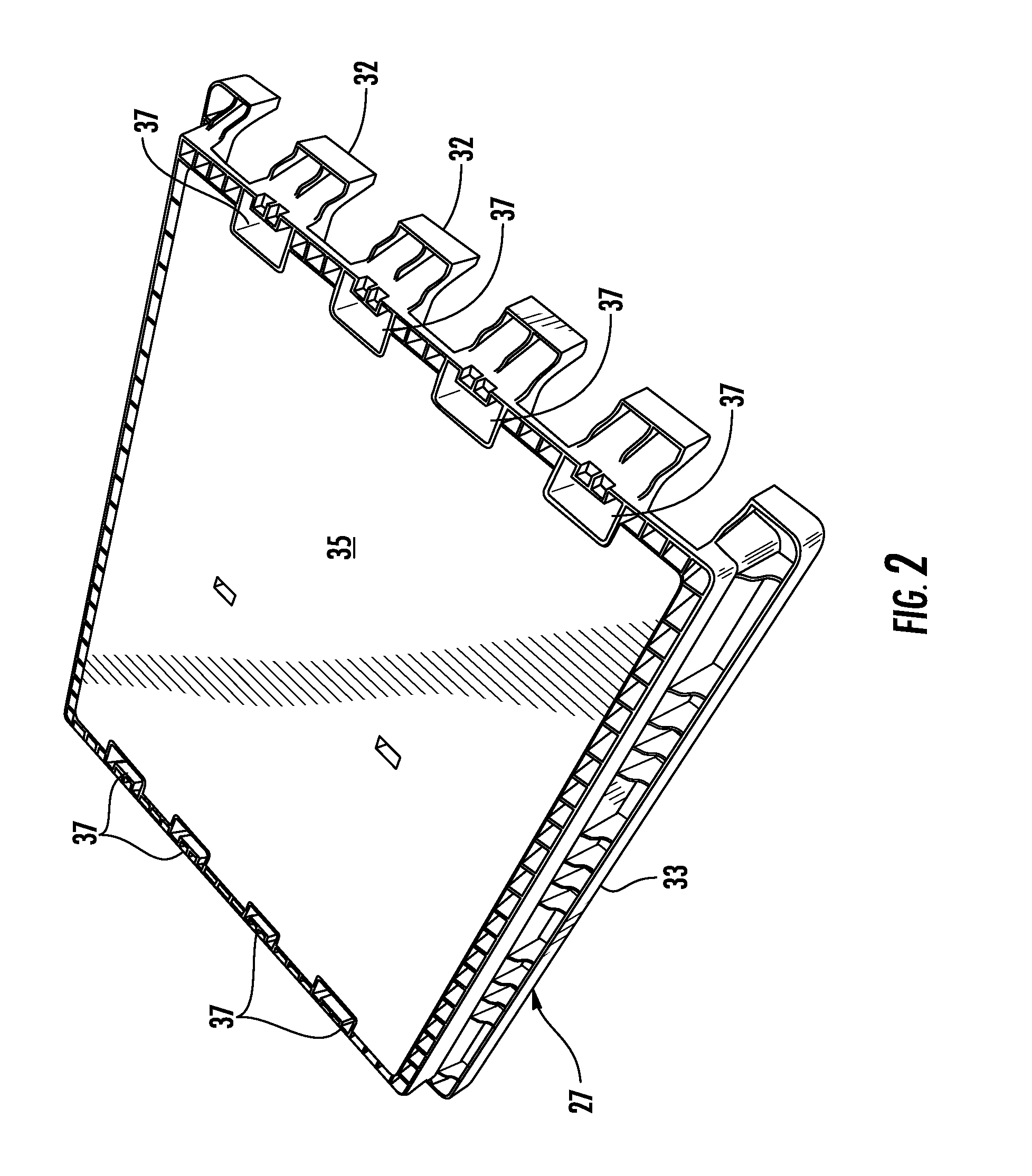 Article tray and handling of articles with the tray