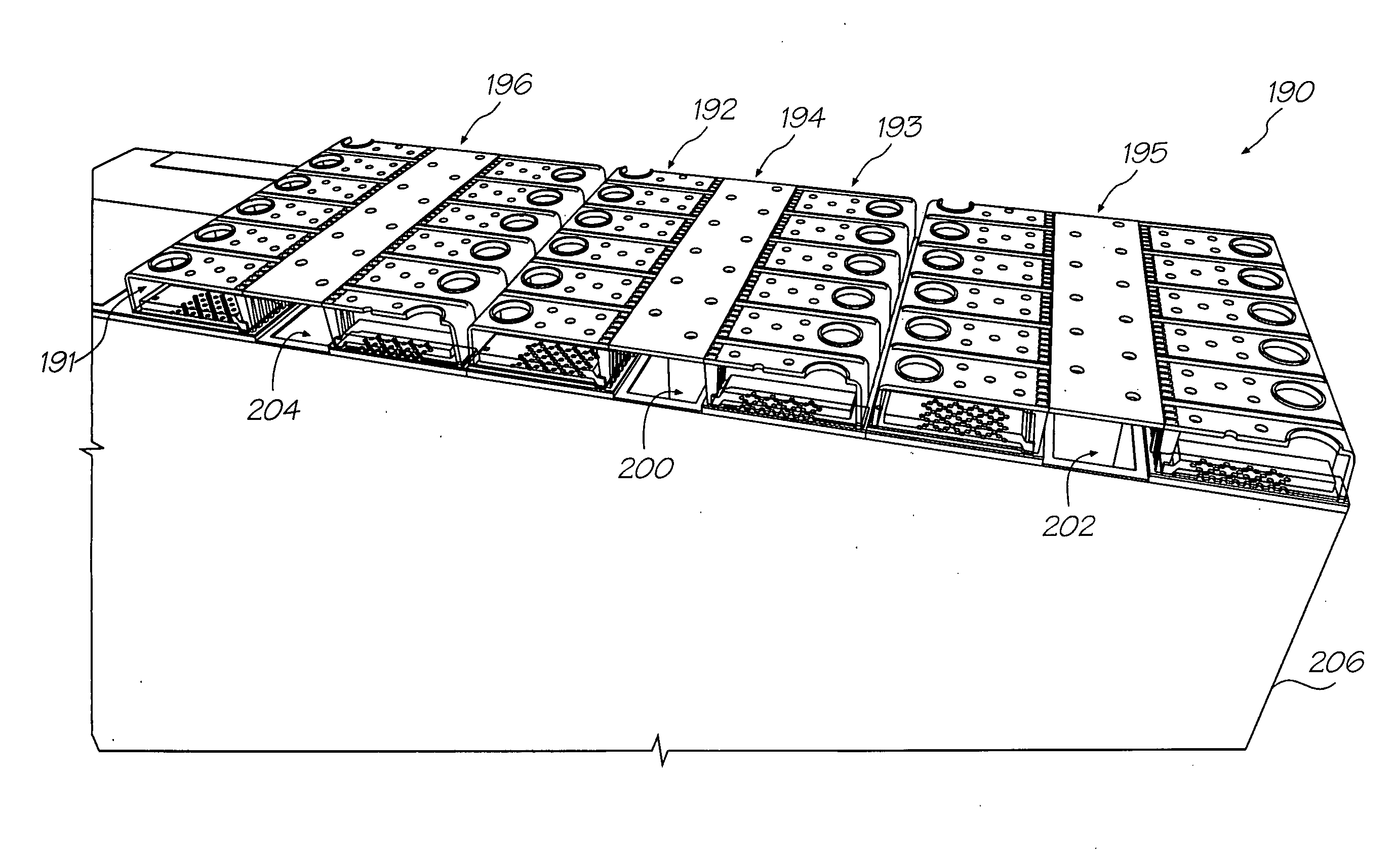 Printhead integrated circuit with low volume ink chambers