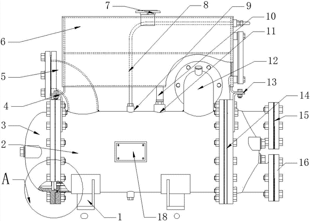 Fresh water cooler and expansion water tank thereof