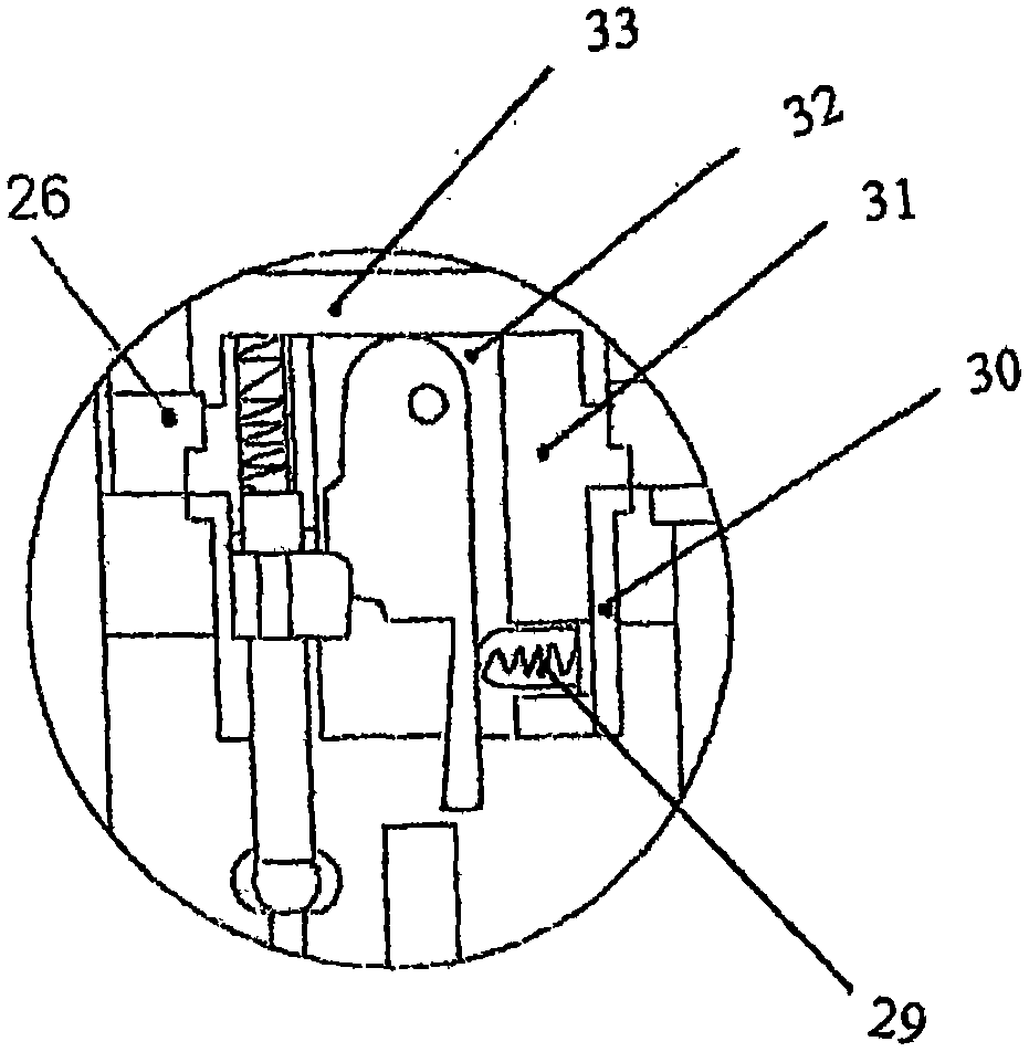 Oscillating bar type spring pre-resetting die mechanism