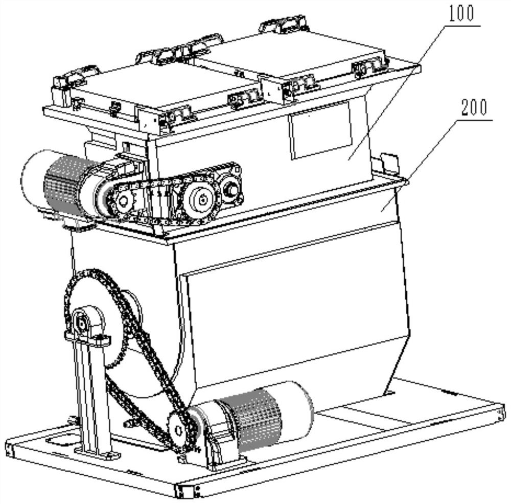 Dual crushing device of kitchen garbage treatment equipment