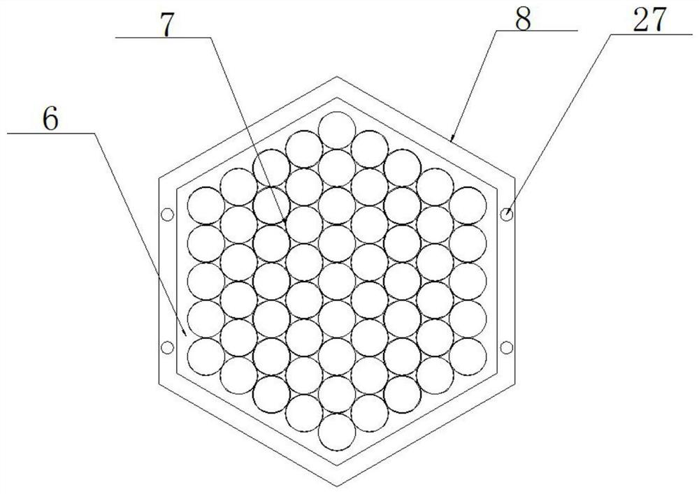 Forming mold for alcohol-based solid fuel production