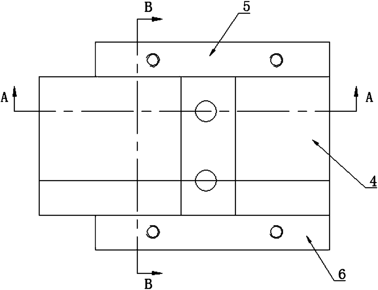 Pin seat and processing method of endless chain plate belt assembly machine for anti-puncture safety tire