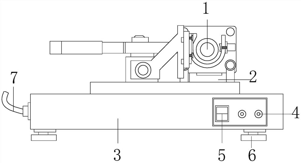 A rapid centering welding device for ppr water supply pipe