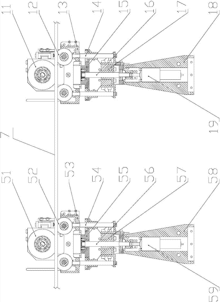 Overhead transmission line integrated operation robot