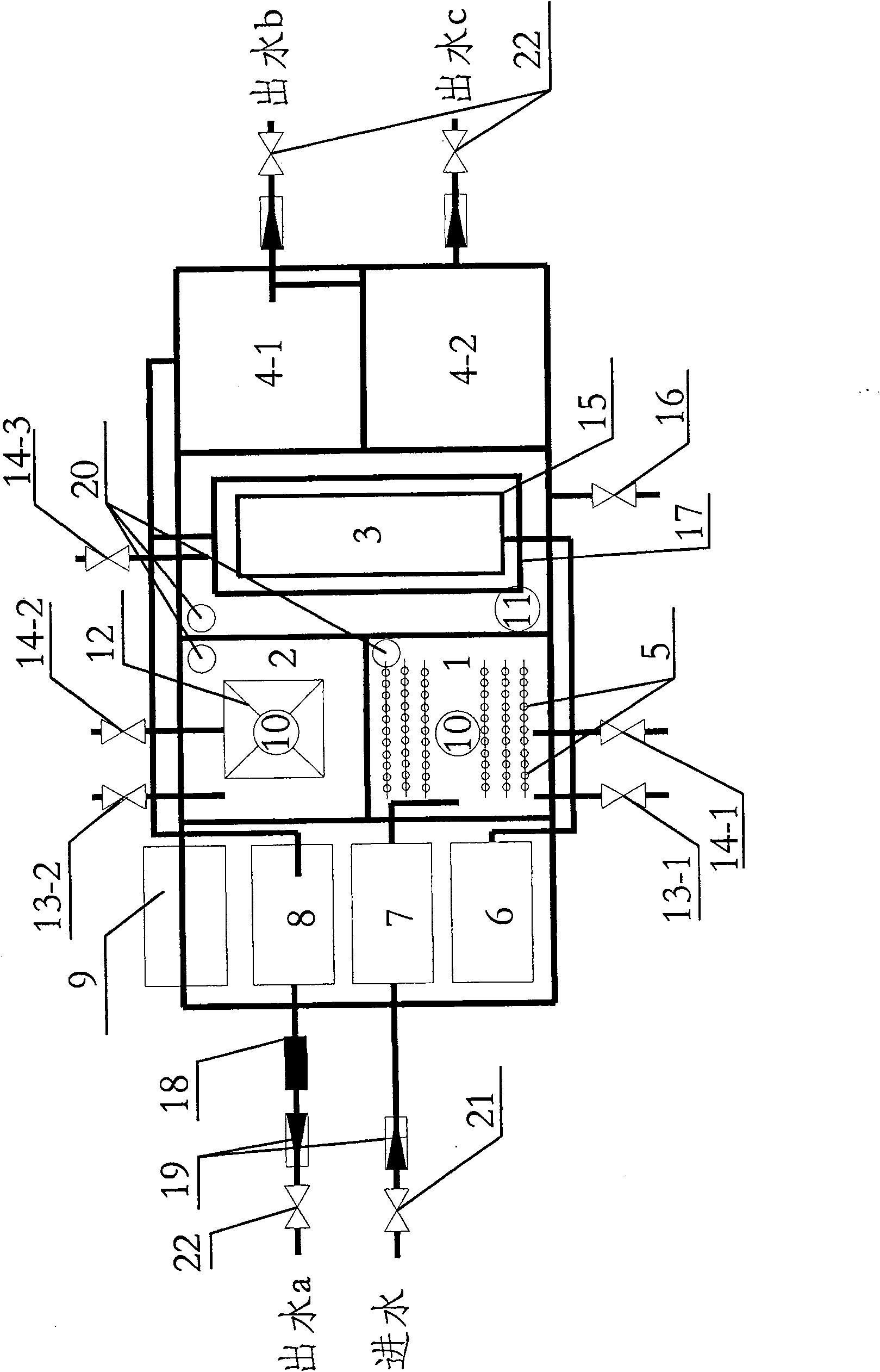 Packaging stage-type film bioreactor device for treating sewage or micro-polluted raw water