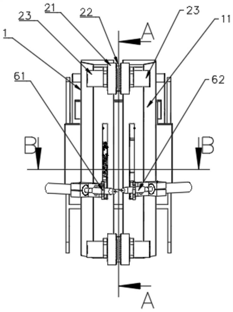 Welding head of self-adaptive reinforcement cage and welding device of self-adaptive reinforcement cage