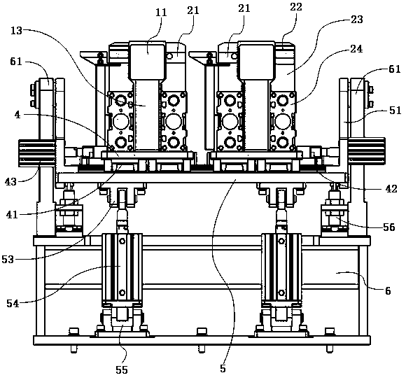 A riveting mechanism with switching between two types of riveting blanks