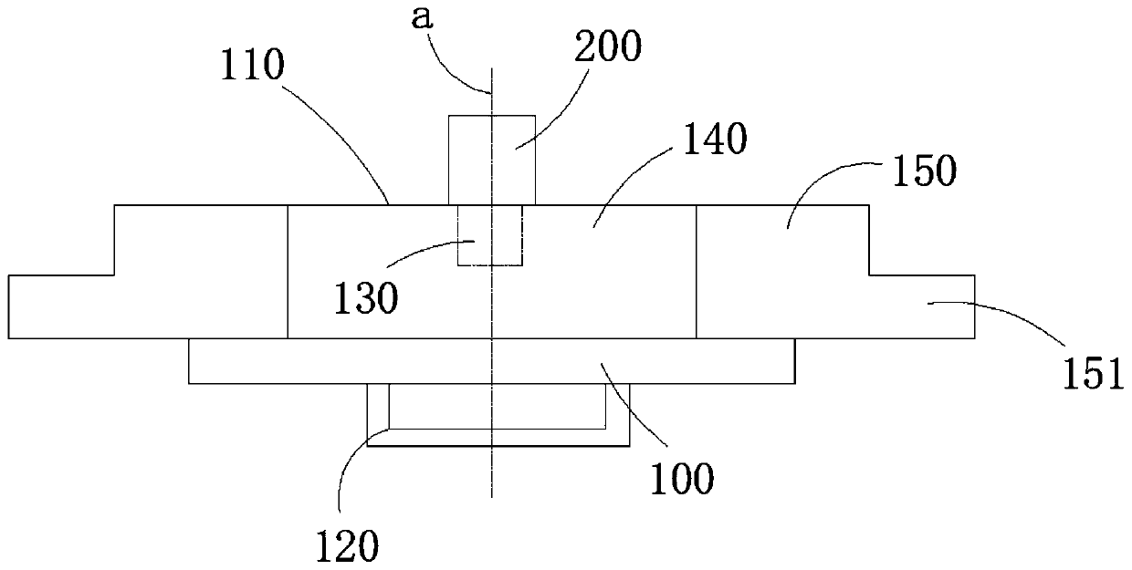 Flywheel bolt cap compliance detecting device and using method thereof