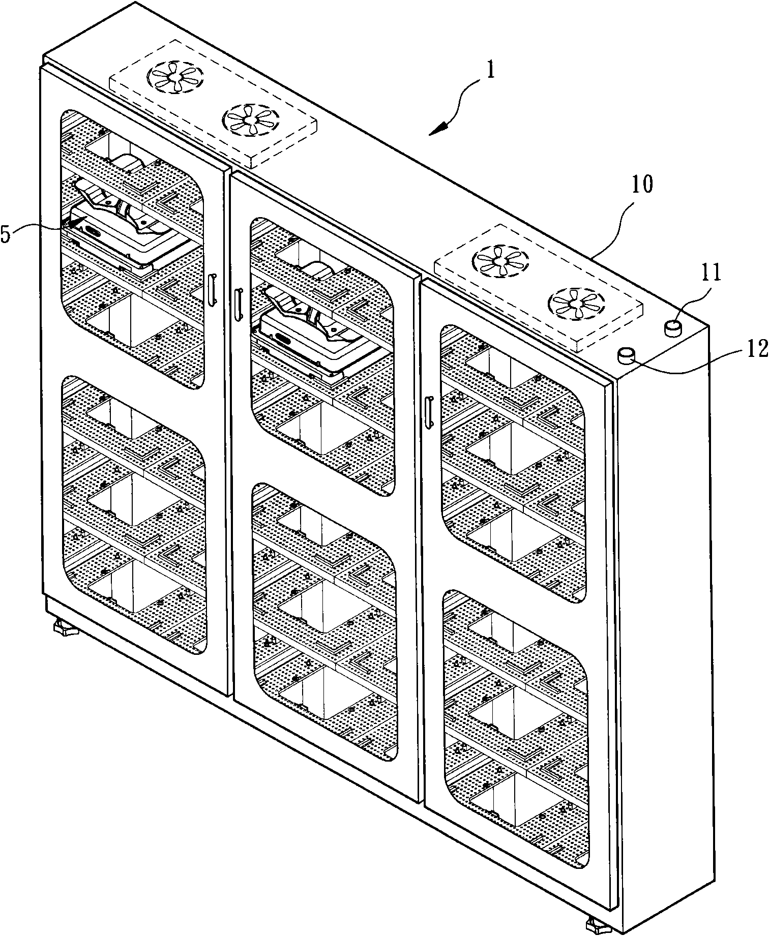 Pressure-maintaining system applied to transplanting container