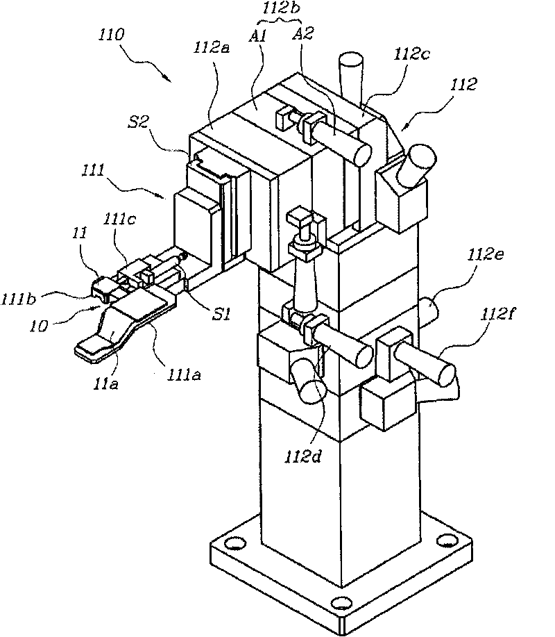 Apparatus for adjusting the degree of freedom using sensor in assembling optical device