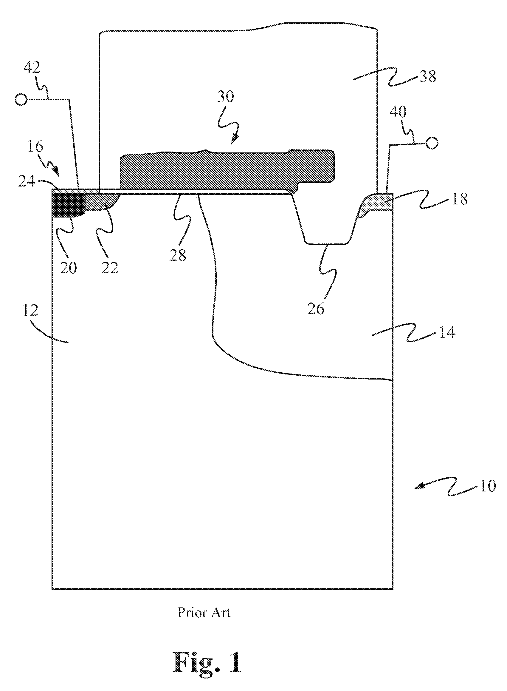 Integrated MOS power transistor with body extension region for poly field plate depletion assist