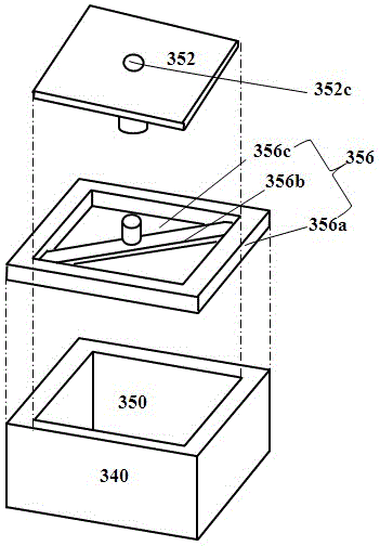 Transferring head used for transferring micro-components and micro-component transferring method