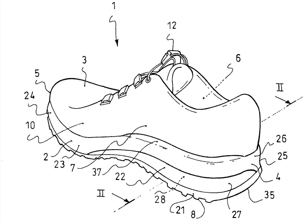 Footwear with improved sole assembly
