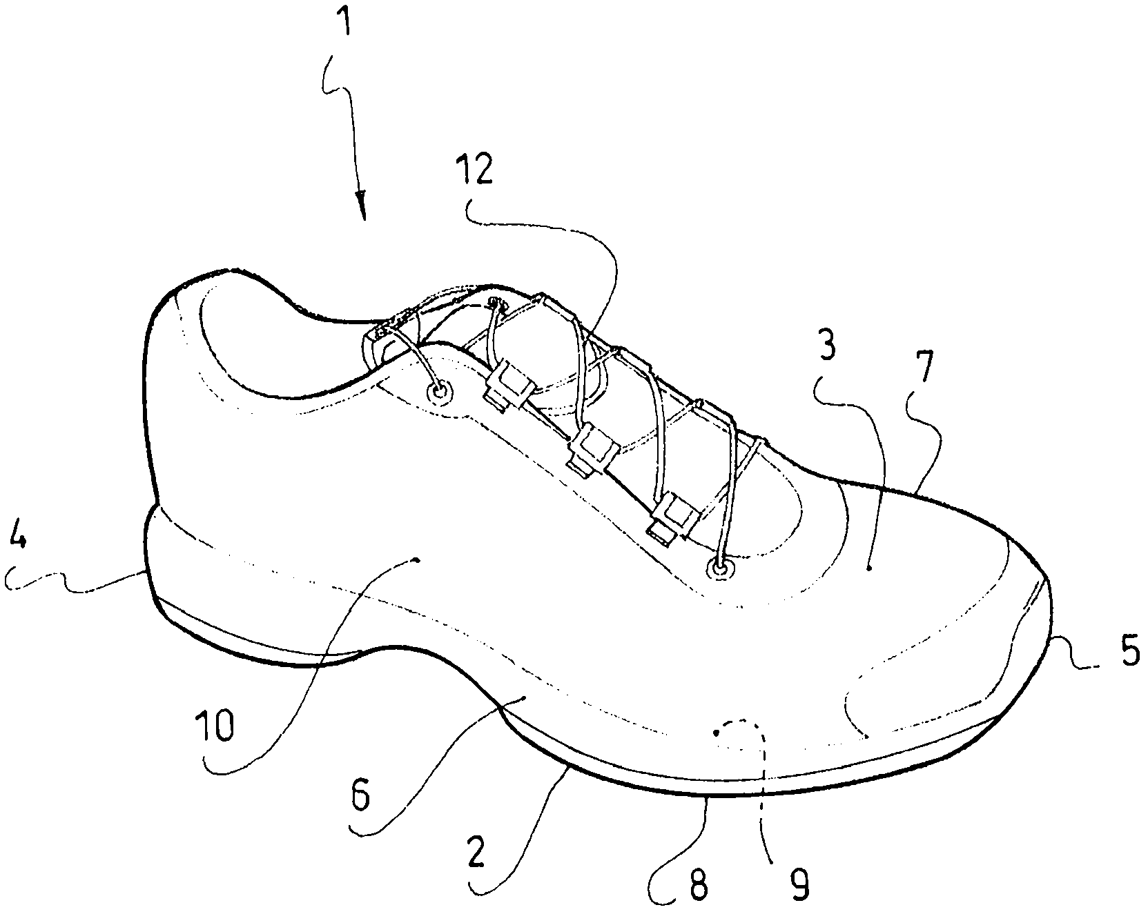 Shoe with improved sole assembly