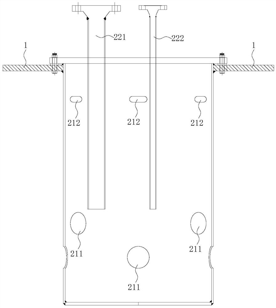 Methanol fuel containment system and ship