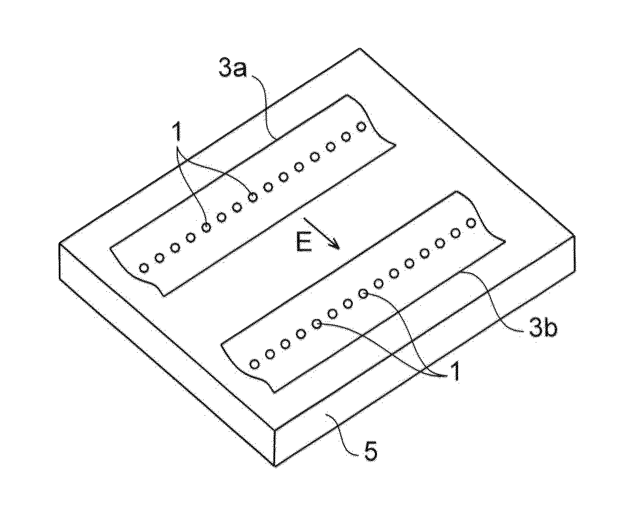 Method and microsystem for the determination of clausius-mossotti factors for colloidal particles