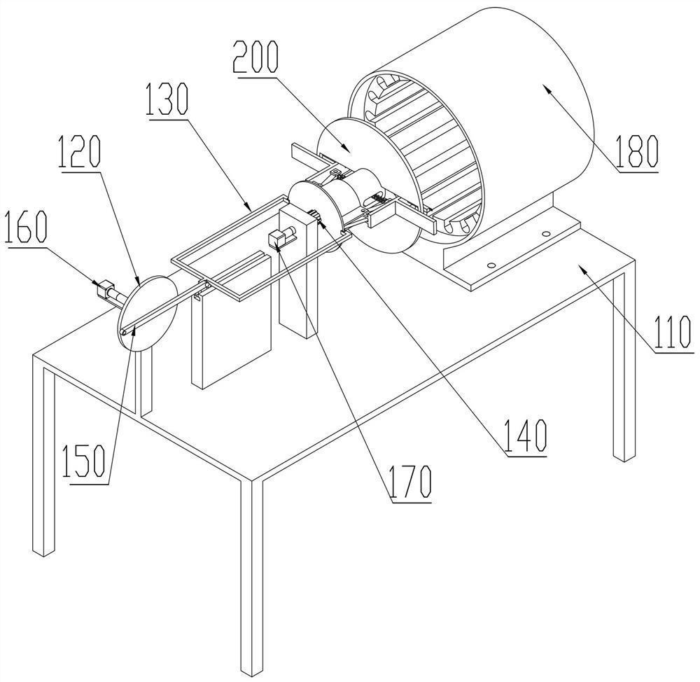 Dismounting device for motor maintenance and operation method