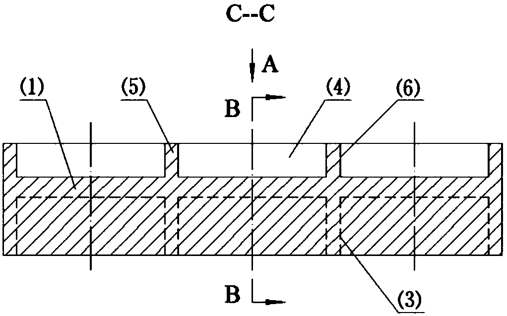 Metal magnetic lining plate formed by reinforcing protective layer