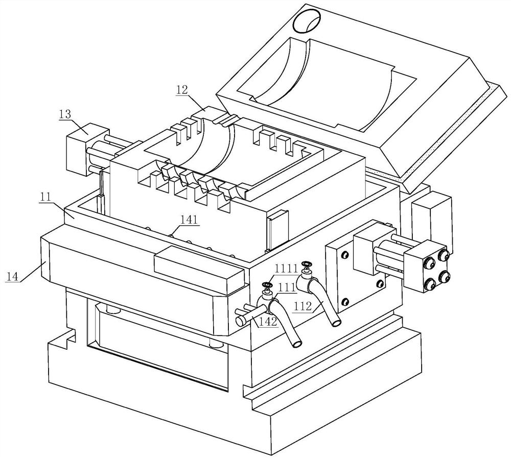 Injection mold with water blowing mechanism