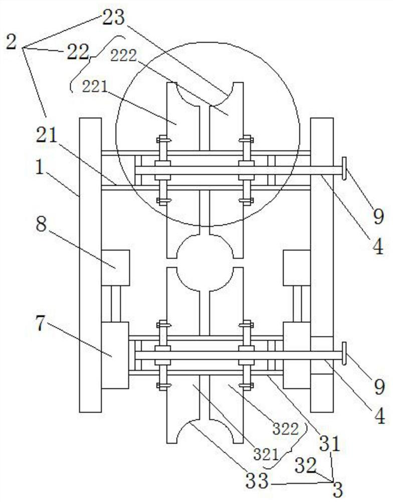A traction wheel set and a steel bar straightening and cutting device for the production of concrete poles
