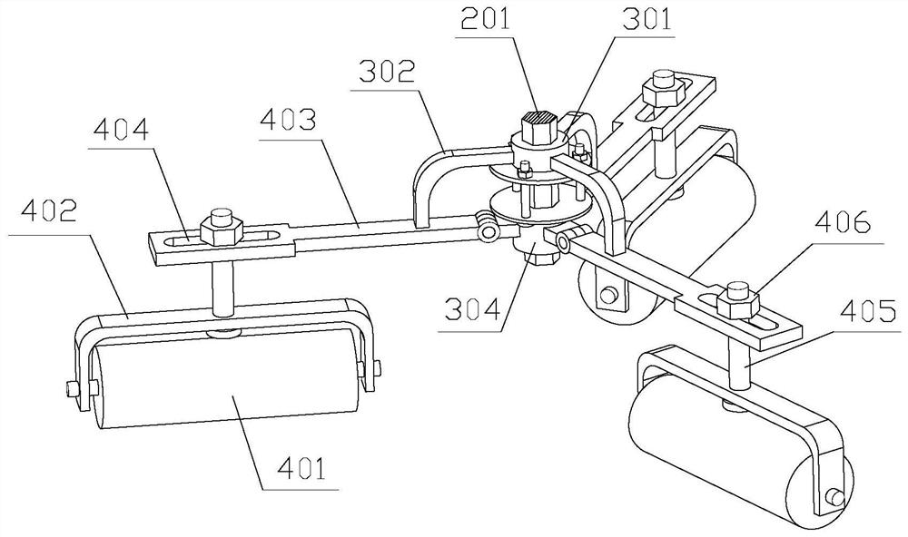 Peripheral pavement compacting device after manhole cover maintenance