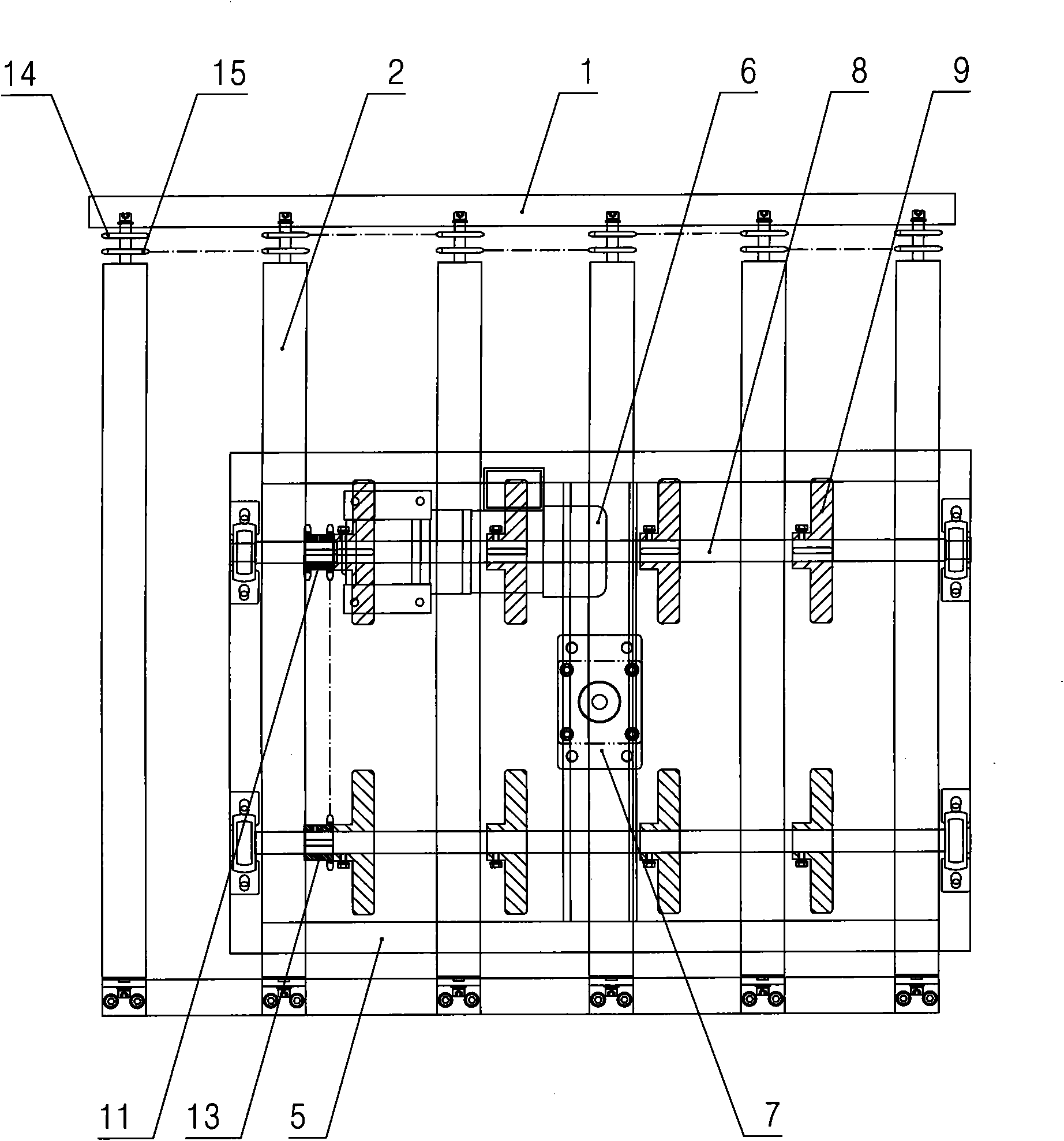 Steering mechanism on feeding device