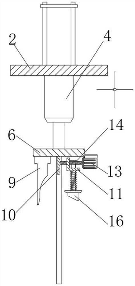 A cardboard anti-wrinkle mechanism for film-coated cutting machine