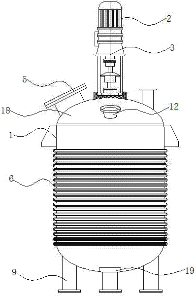 Reactor for resin production with scraper