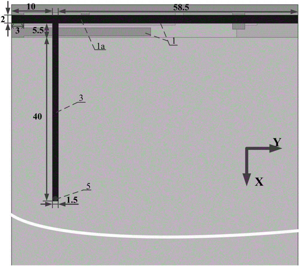 Multi-band antenna free of lumped parameter element for high-screen ratio mobile terminal